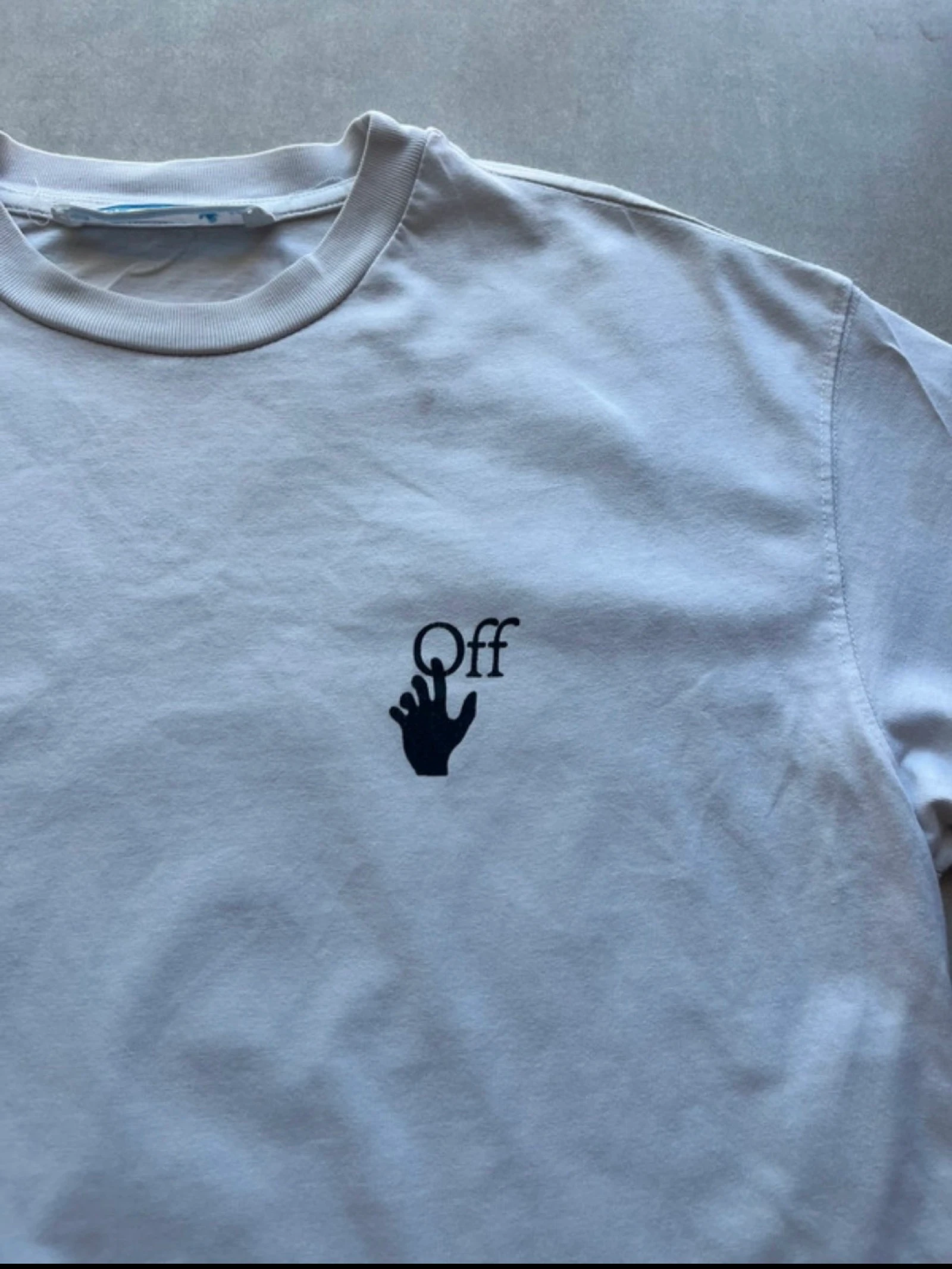 Off-White T-Shirt Branco Autêntico Vintage 2013 Y2K com Estampa Gráfica nas Costas Tamanho GG Archive Streetwear – photo 4